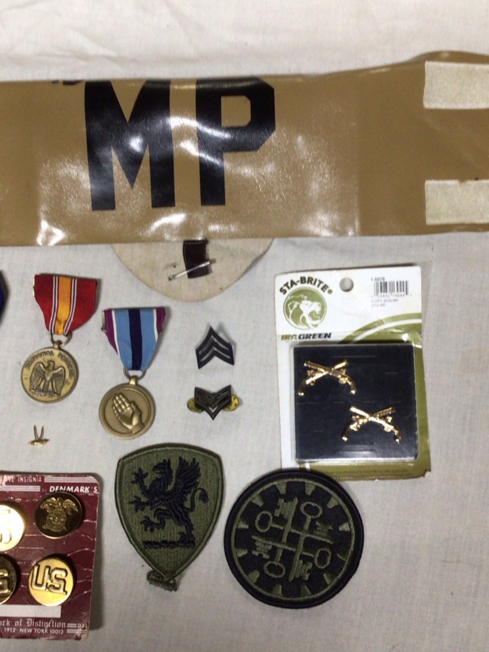 U.S. Army Patch and Medal Lot with Olive Green, Black, Blue, Red, Gold